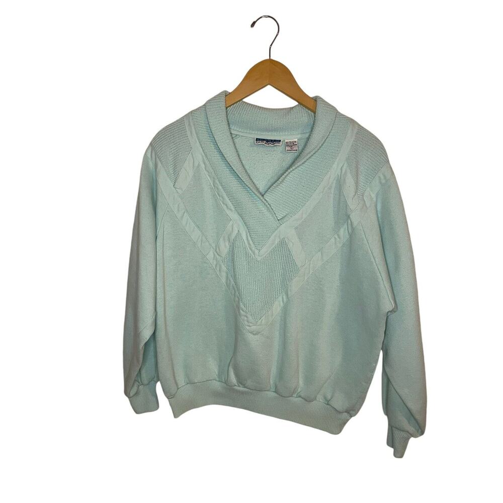 Vintage Grannycore Baby Blue Pull Over Sweater Large Vneck Basic Fall Winter